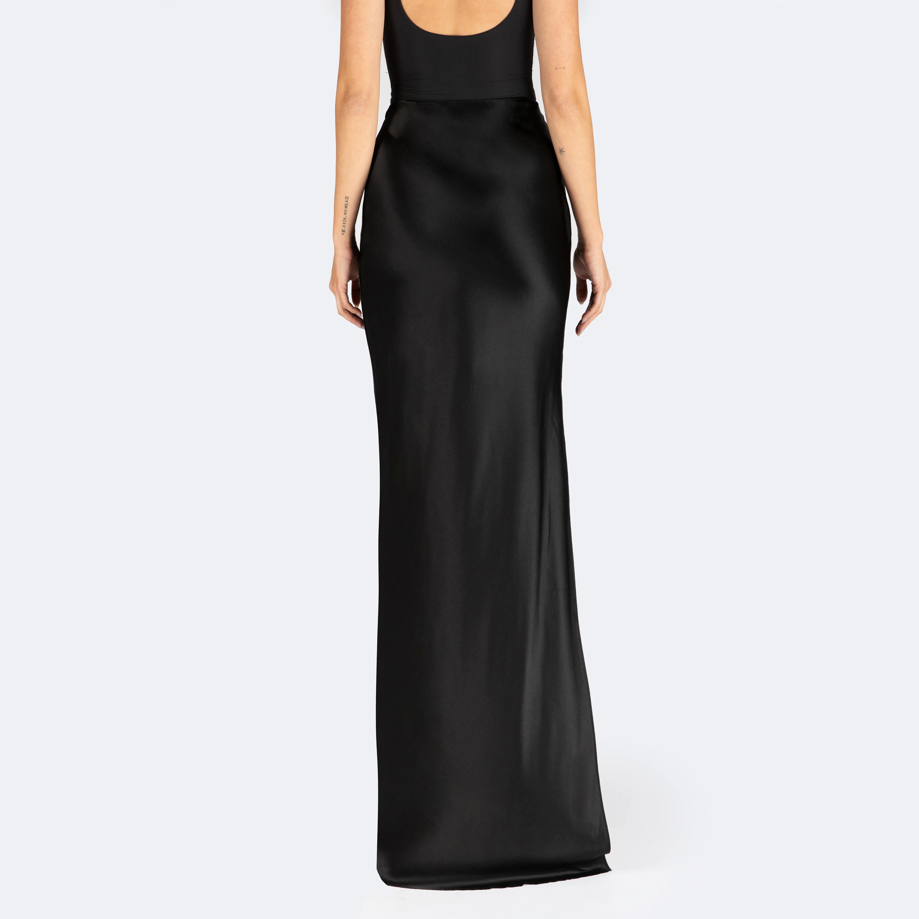 Studio Essential - Slit Skirt - Image 4