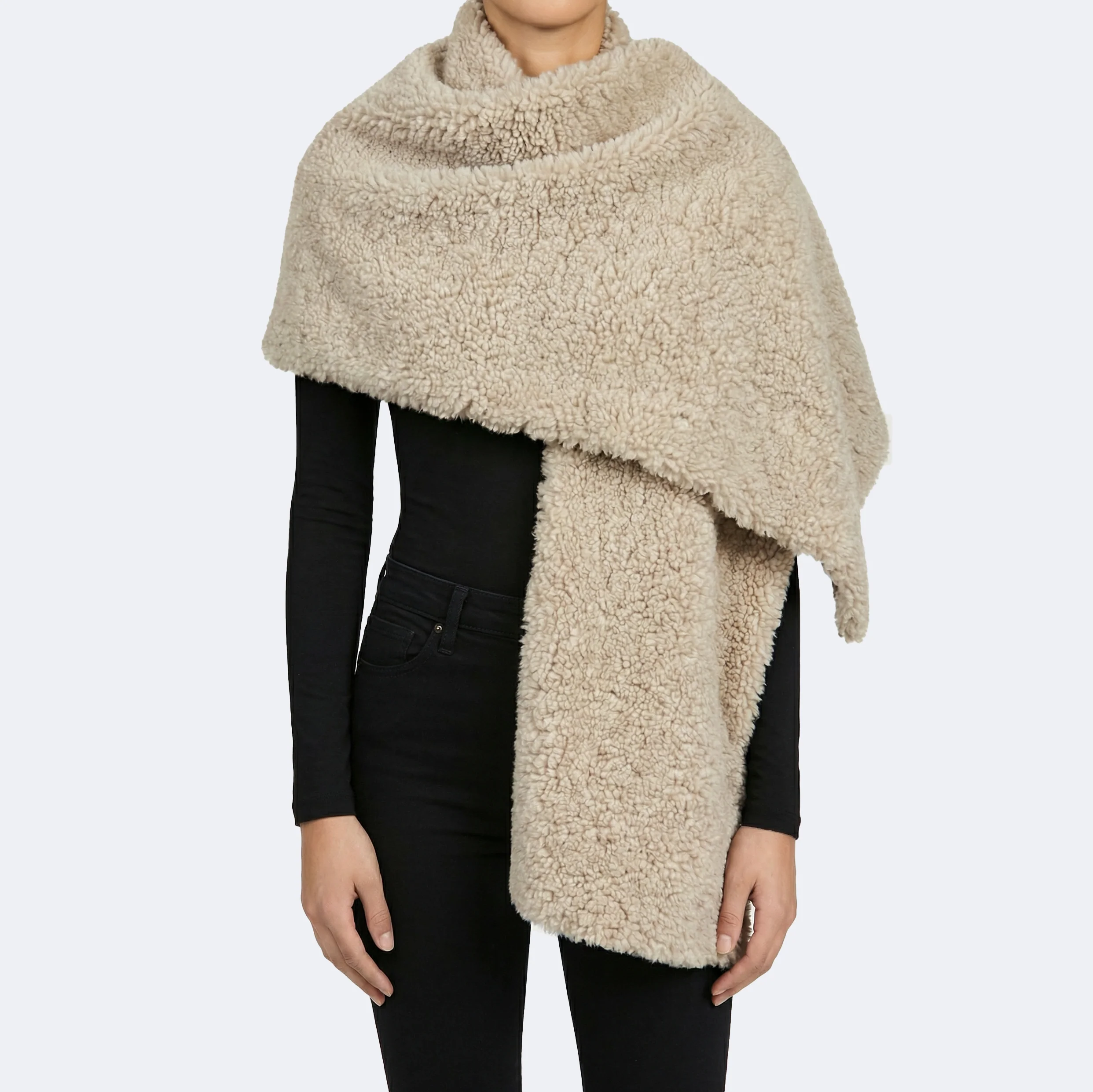 The Solenne Cape - Image 3